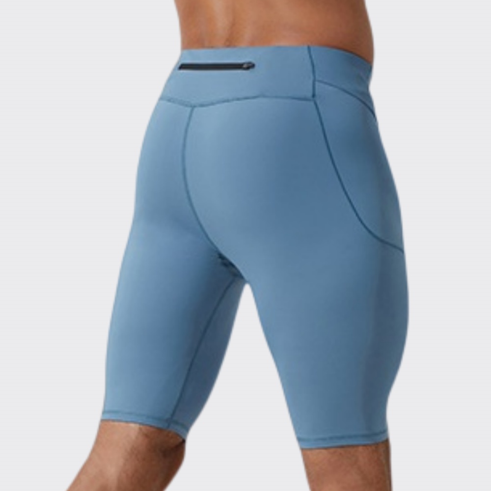 2026 Men's Shorts Sportswear C - Winter Clothing Equipment 评论和价格